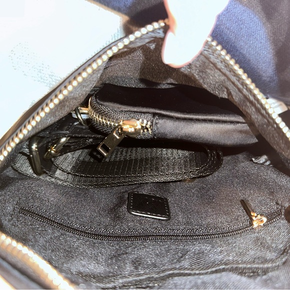 Like Dreams Small Crossbody Bum Bag Lightweight | NWT  (Black) 🖤 - Picture 9 of 12